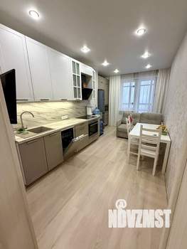 2-к квартира, вторичка, 68м2, 13/23 этаж