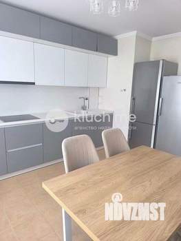2-к квартира, вторичка, 65м2, 8/10 этаж