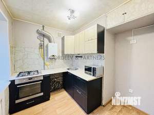 3-к квартира, вторичка, 61м2, 3/5 этаж