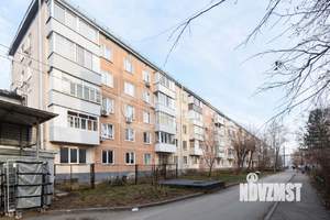 2-к квартира, вторичка, 44м2, 1/5 этаж