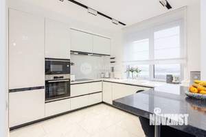 2-к квартира, вторичка, 60м2, 14/23 этаж