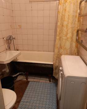 3-к квартира, вторичка, 56м2, 3/5 этаж