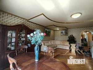 4-к квартира, вторичка, 158м2, 3/5 этаж