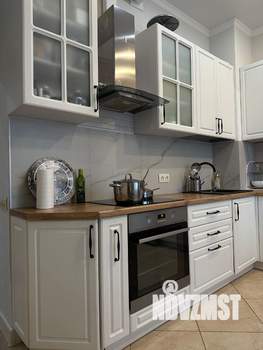 2-к квартира, вторичка, 60м2, 1/10 этаж