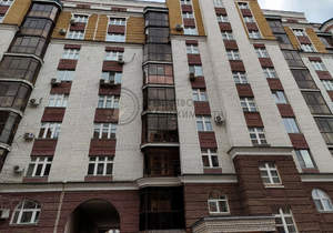 3-к квартира, вторичка, 107м2, 3/9 этаж