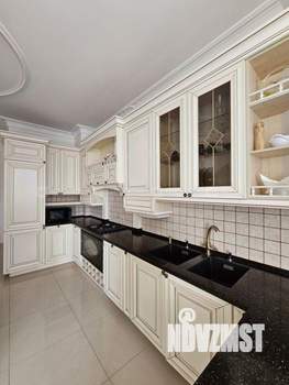 4-к квартира, вторичка, 130м2, 9/10 этаж