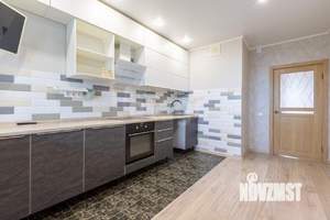 2-к квартира, вторичка, 62м2, 13/20 этаж