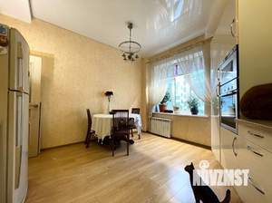 2-к квартира, вторичка, 71м2, 2/5 этаж
