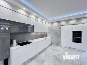 3-к квартира, вторичка, 178м2, 13/37 этаж