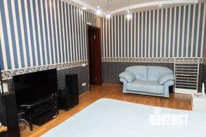 4-к квартира, вторичка, 159м2, 4/6 этаж