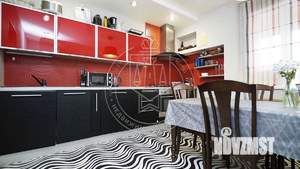 3-к квартира, вторичка, 103м2, 1/7 этаж