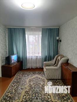 2-к квартира, вторичка, 42м2, 1/5 этаж