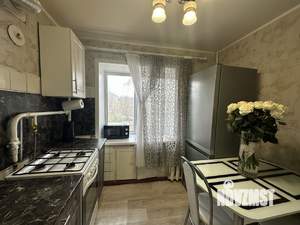 2-к квартира, вторичка, 42м2, 3/5 этаж