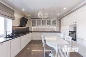 4-к квартира, вторичка, 141м2, 4/5 этаж