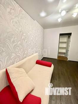 2-к квартира, вторичка, 44м2, 1/4 этаж