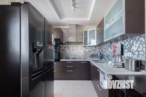 3-к квартира, вторичка, 90м2, 9/9 этаж