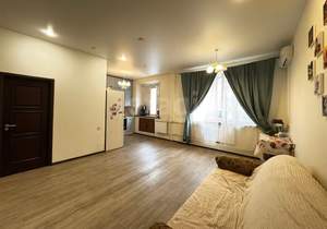 3-к квартира, вторичка, 80м2, 1/5 этаж