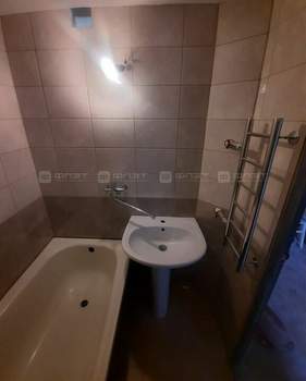 2-к квартира, вторичка, 51м2, 5/5 этаж