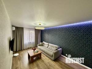 3-к квартира, вторичка, 73м2, 10/19 этаж