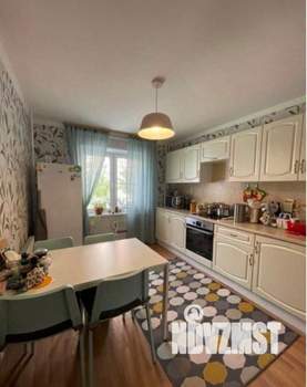 2-к квартира, вторичка, 65м2, 1/16 этаж