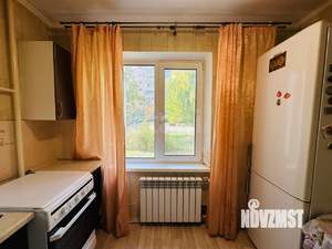 2-к квартира, вторичка, 42м2, 1/9 этаж