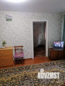 2-к квартира, вторичка, 42м2, 1/5 этаж