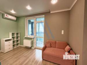 Студия квартира, вторичка, 37м2, 9/23 этаж