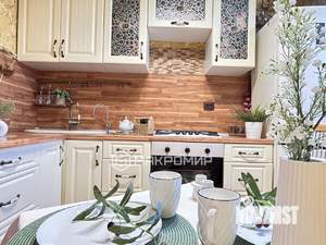 3-к квартира, вторичка, 66м2, 8/9 этаж