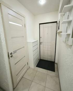 2-к квартира, вторичка, 44м2, 1/5 этаж