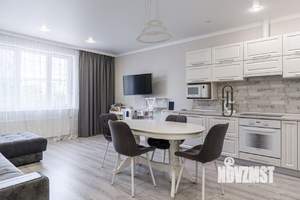3-к квартира, вторичка, 82м2, 3/17 этаж