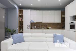 3-к квартира, вторичка, 154м2, 8/10 этаж