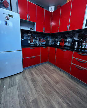 2-к квартира, вторичка, 50м2, 3/18 этаж