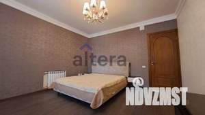 3-к квартира, вторичка, 113м2, 1/10 этаж