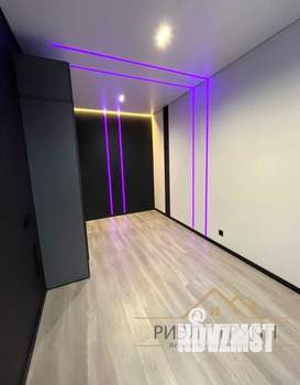 2-к квартира, вторичка, 84м2, 3/17 этаж