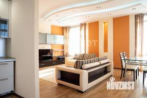 2-к квартира, вторичка, 77м2, 8/10 этаж
