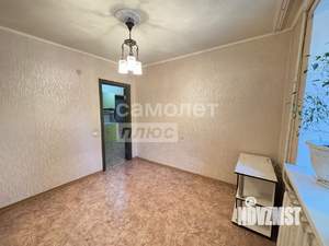 3-к квартира, вторичка, 61м2, 1/5 этаж