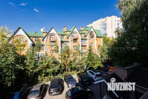 3-к квартира, вторичка, 114м2, 2/4 этаж