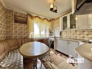4-к квартира, вторичка, 113м2, 9/9 этаж