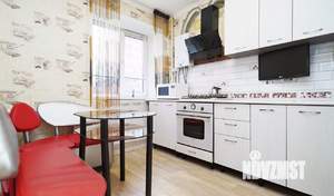 2-к квартира, вторичка, 43м2, 3/5 этаж