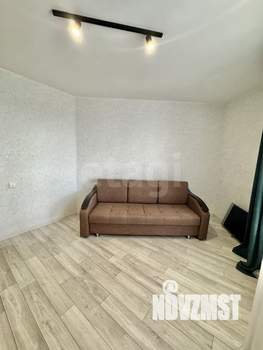 1-к квартира, вторичка, 42м2, 9/9 этаж