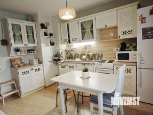 2-к квартира, вторичка, 64м2, 2/18 этаж