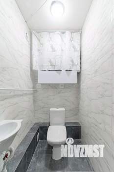 2-к квартира, вторичка, 52м2, 1/10 этаж
