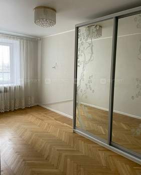 3-к квартира, вторичка, 59м2, 5/5 этаж