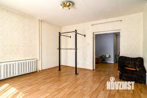 3-к квартира, вторичка, 107м2, 1/14 этаж