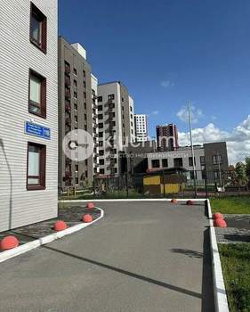 2-к квартира, вторичка, 60м2, 2/10 этаж