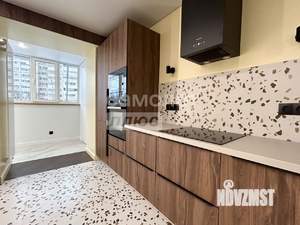 2-к квартира, вторичка, 75м2, 2/10 этаж