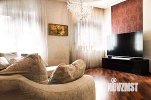 3-к квартира, вторичка, 105м2, 1/5 этаж