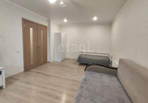 2-к квартира, вторичка, 64м2, 10/18 этаж