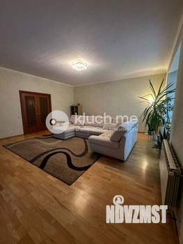 4-к квартира, вторичка, 153м2, 5/7 этаж