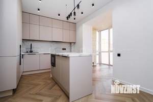 3-к квартира, вторичка, 133м2, 7/8 этаж